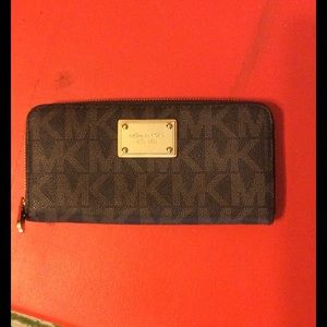 Michael Kors wallet